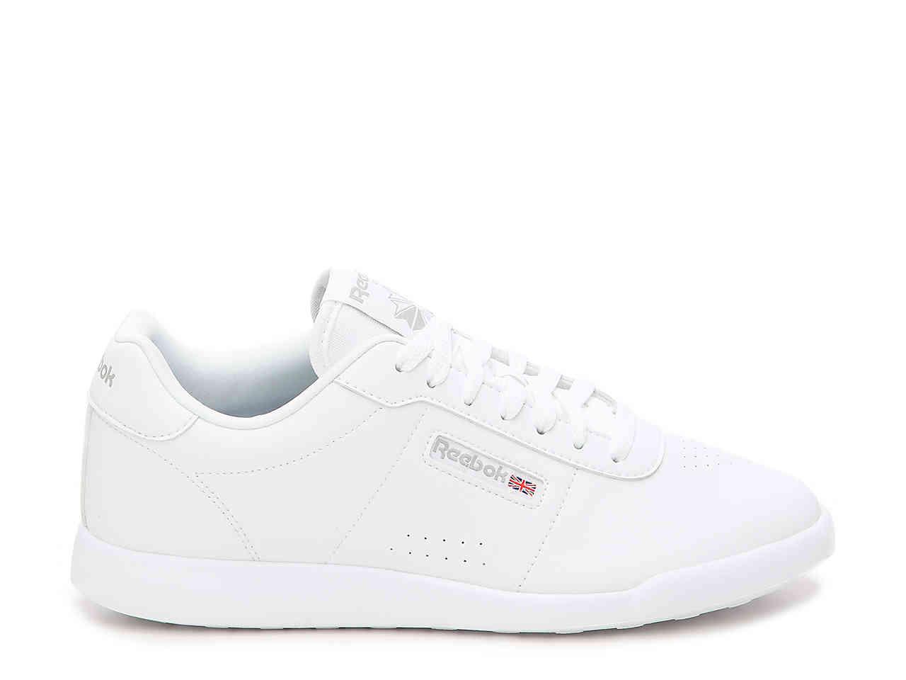 shoe carnival reebok classic