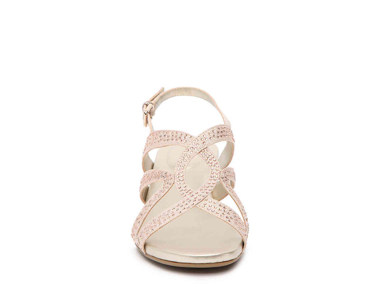 bandolino giove wedge sandal
