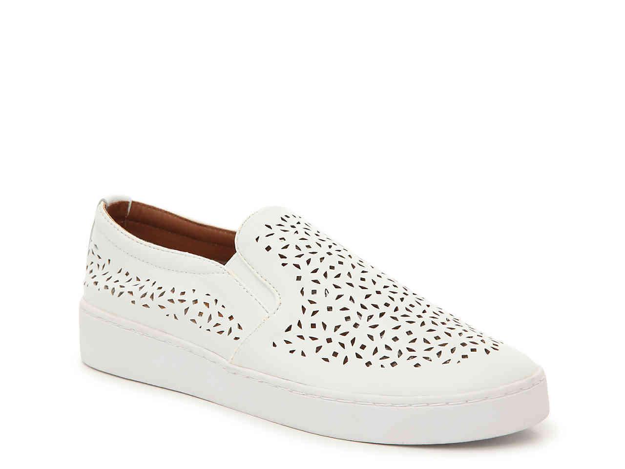 vionic white slip on sneakers