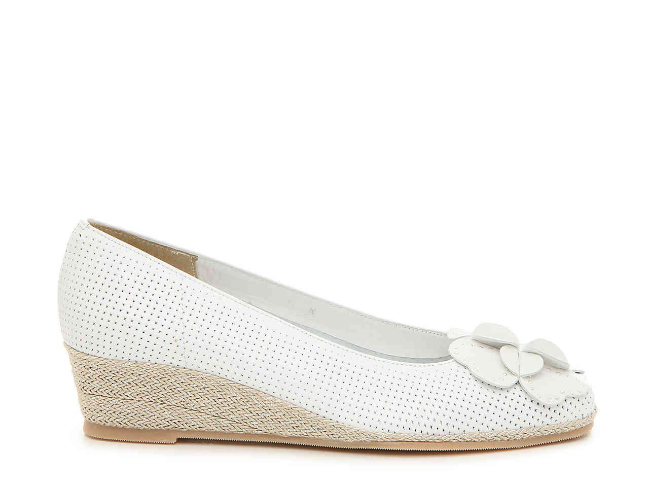 old navy women's flat shoes
