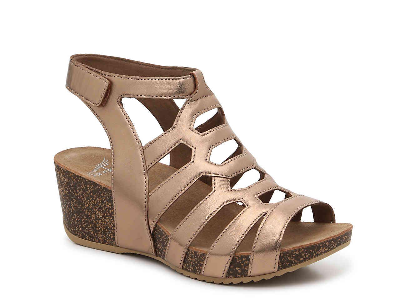 rose gold dansko