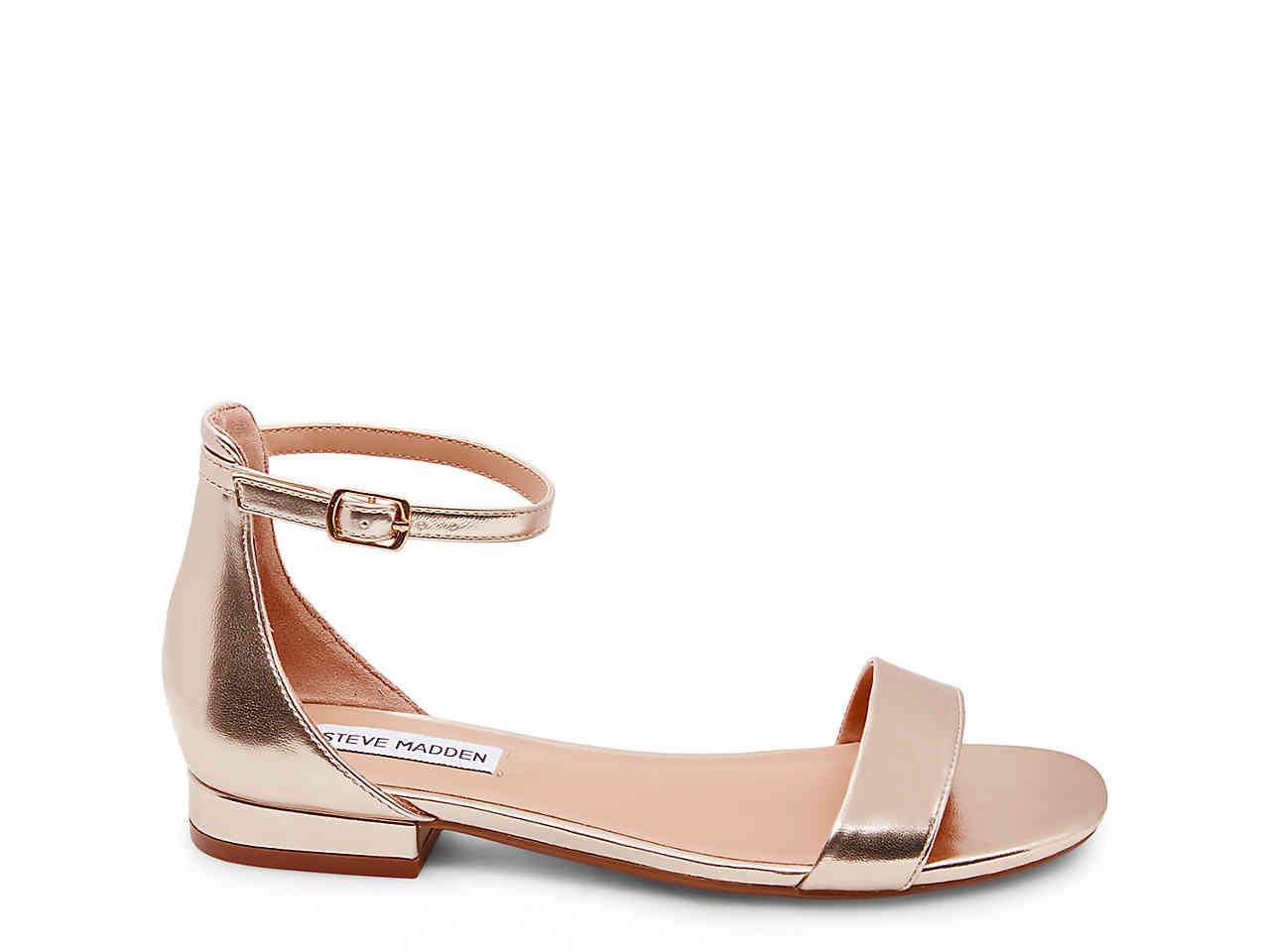 steve madden lamp flat sandal