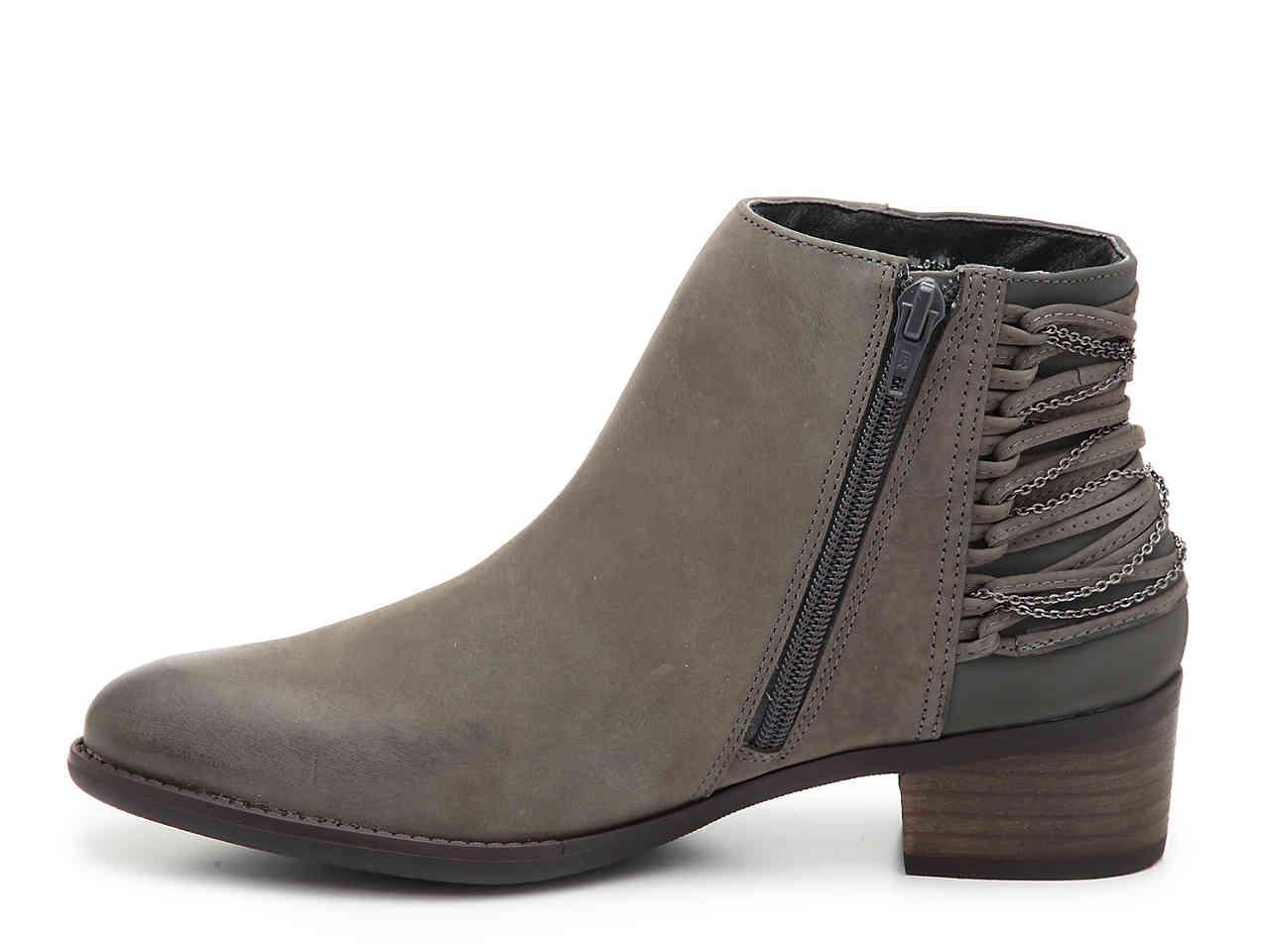 cabrillo cylinder heeled booties