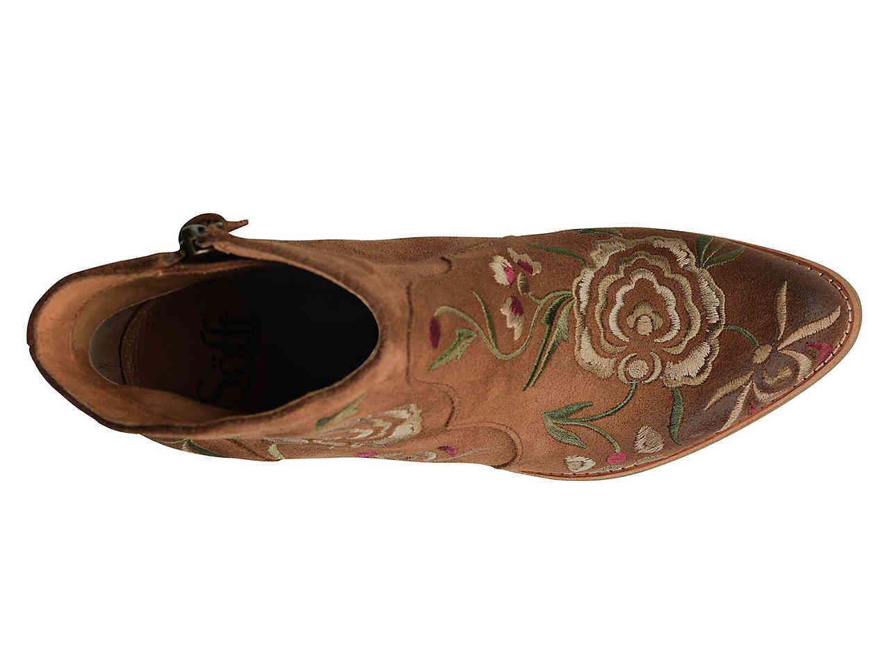 sofft westmont booties