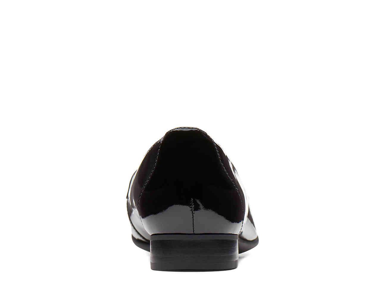 clarks patent leather loafers