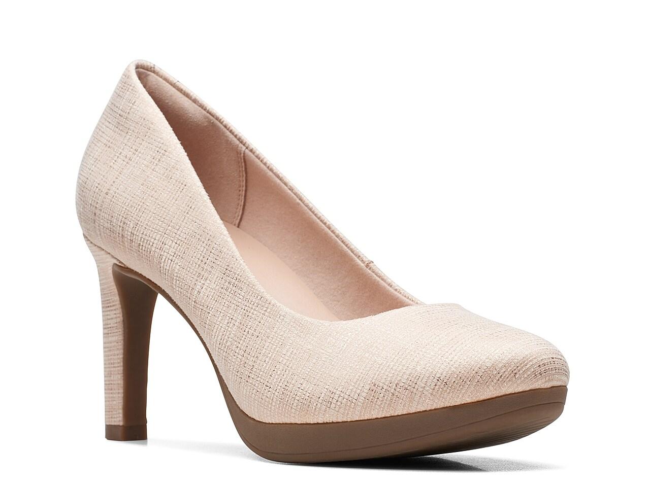 Clarks Ambyr Joy Pump in White | Lyst