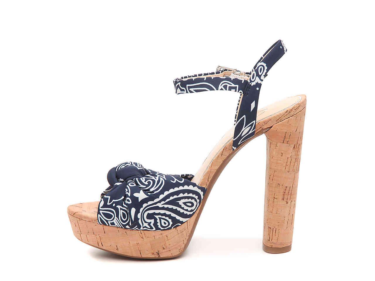 jessica simpson ivrey platform sandal