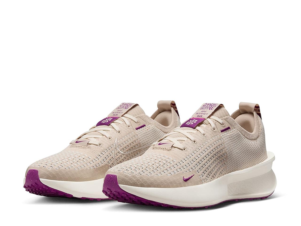Nike Interact Run Running Shoe in Black Lyst