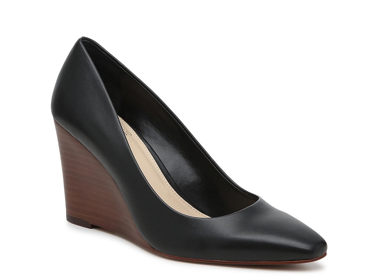 Vince Camuto Diletta Wedge Pump in Black | Lyst