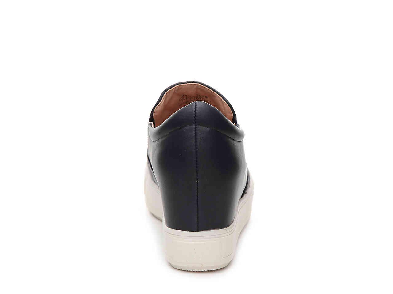 brioches wedge sneaker