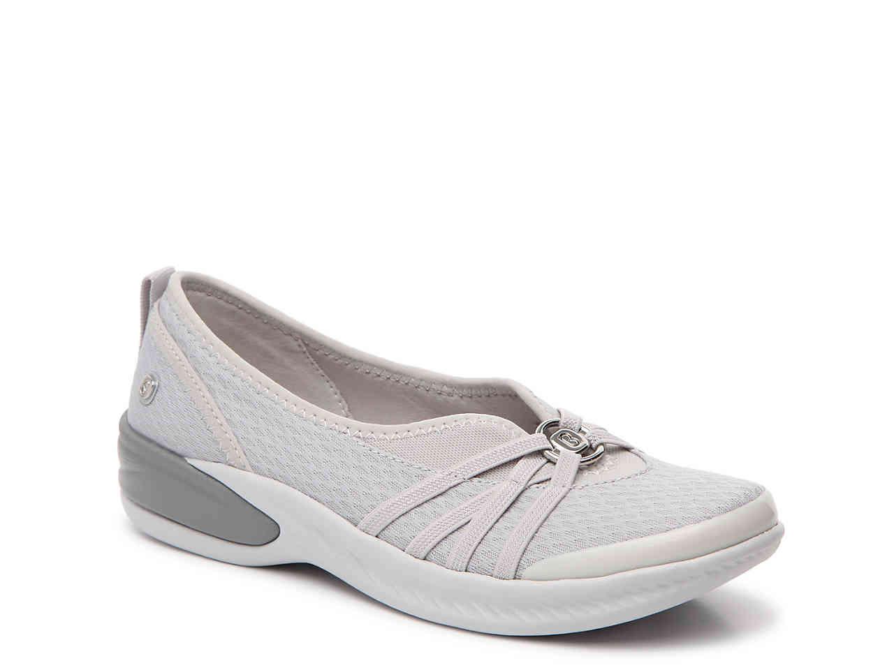 Bzees Synthetic Niche Slip-on in Light Grey (Gray) - Lyst