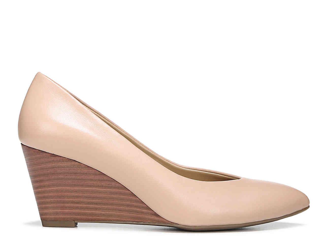 franco sarto fleur wedge pump