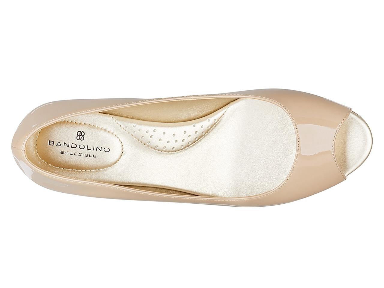 Bandolino Candra Wedge Pump in Nude 