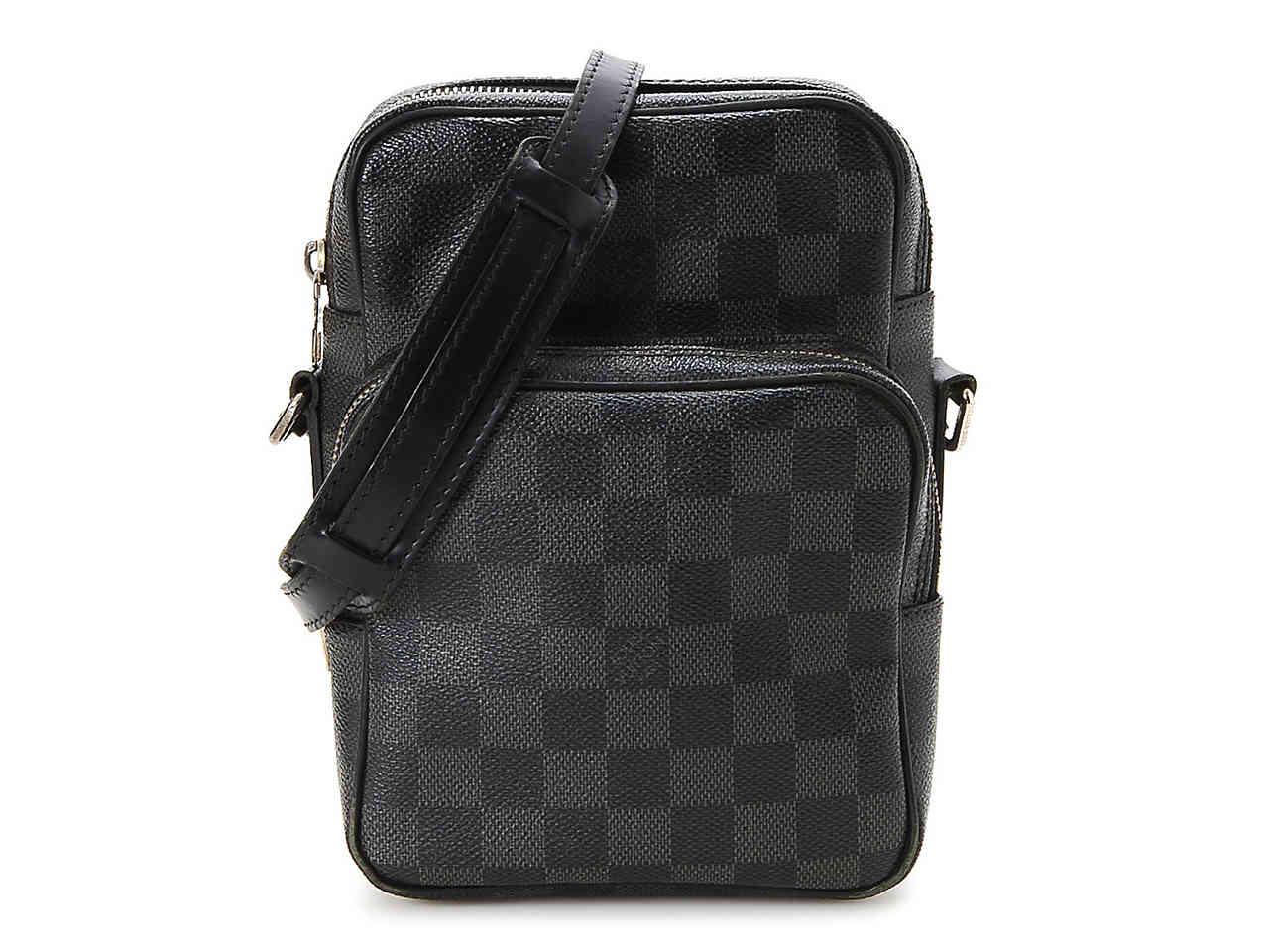 Louis Vuitton Leather Rem Shoulder Bag in Black - Lyst