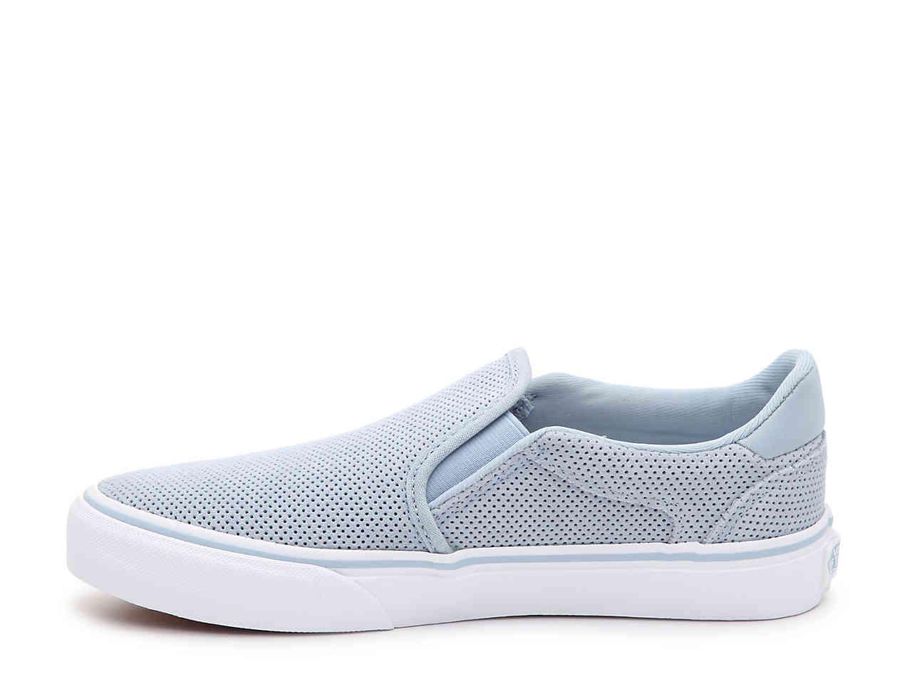 Vans Suede Asher Deluxe Slip-on Sneaker in Sky Blue (Blue) | Lyst