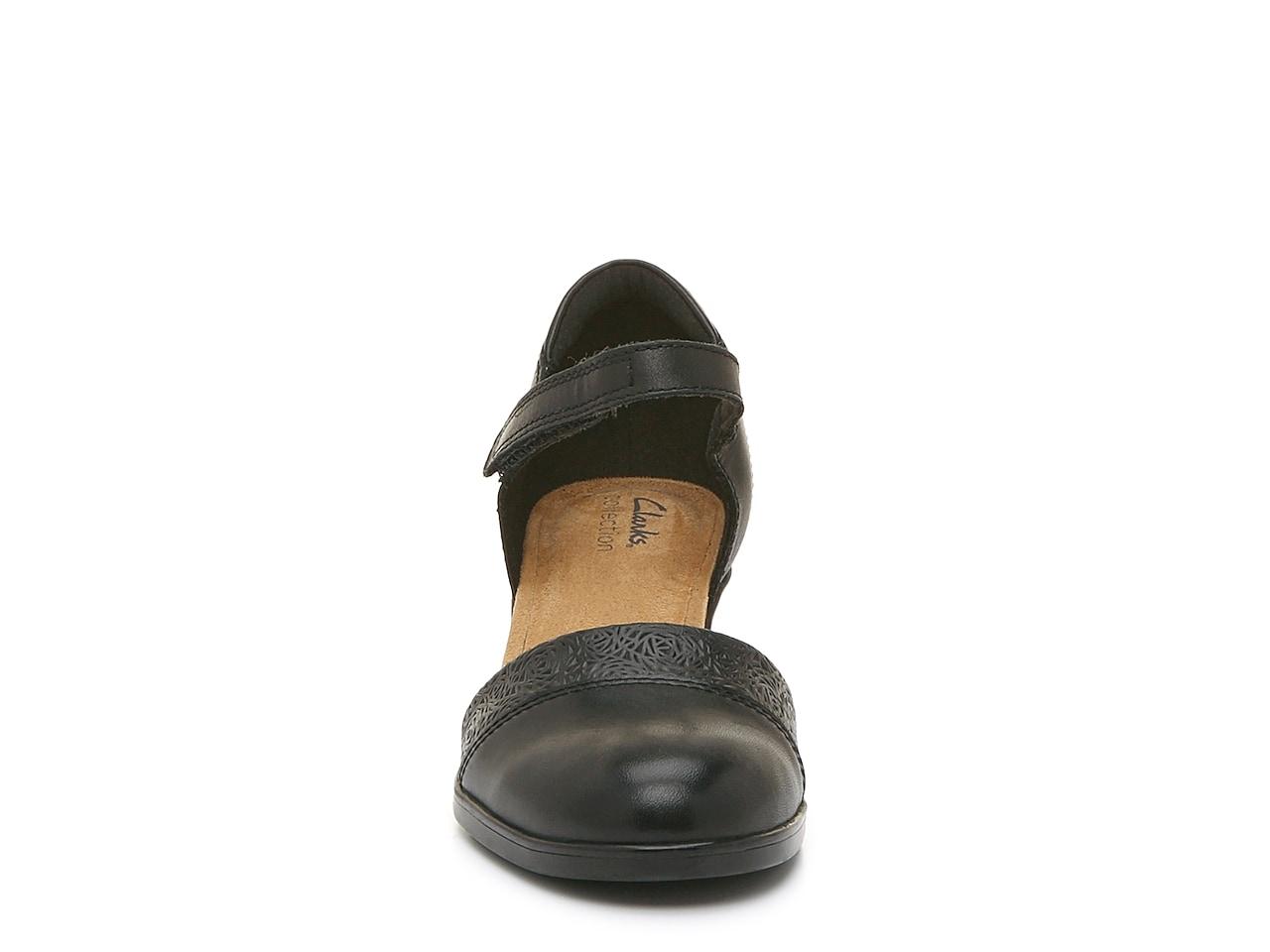 Clarks Emily 2 Pump in Black | Lyst