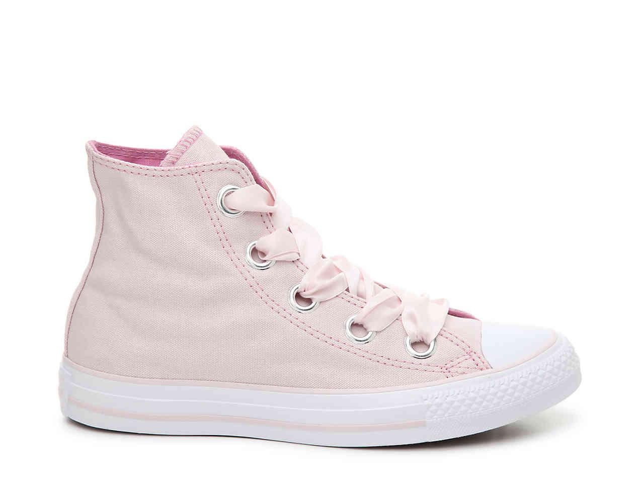 pink ribbon converse