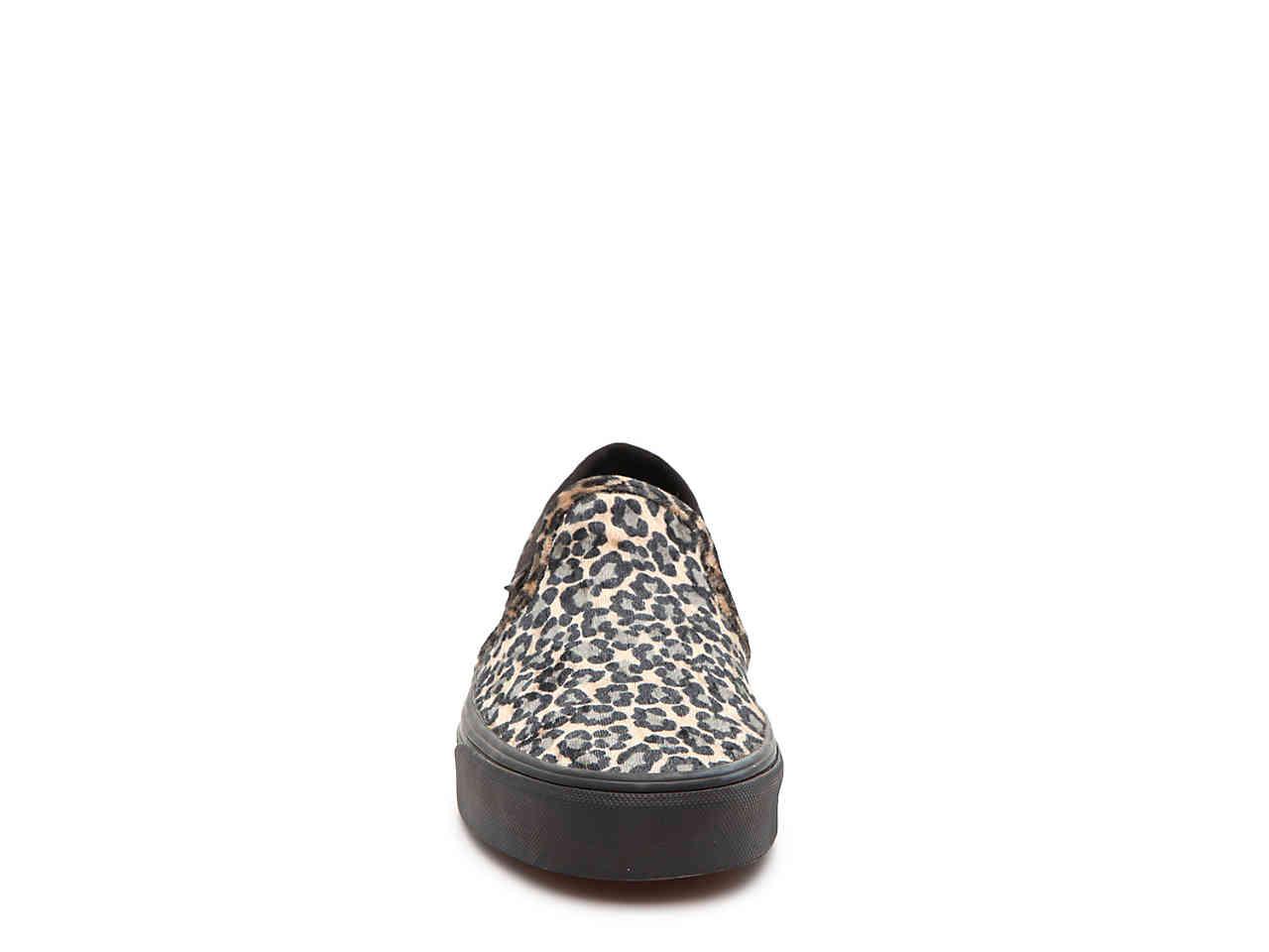 Vans Velvet Asher Slip-on Sneaker in Tan/Black Leopard Print (Black) | Lyst