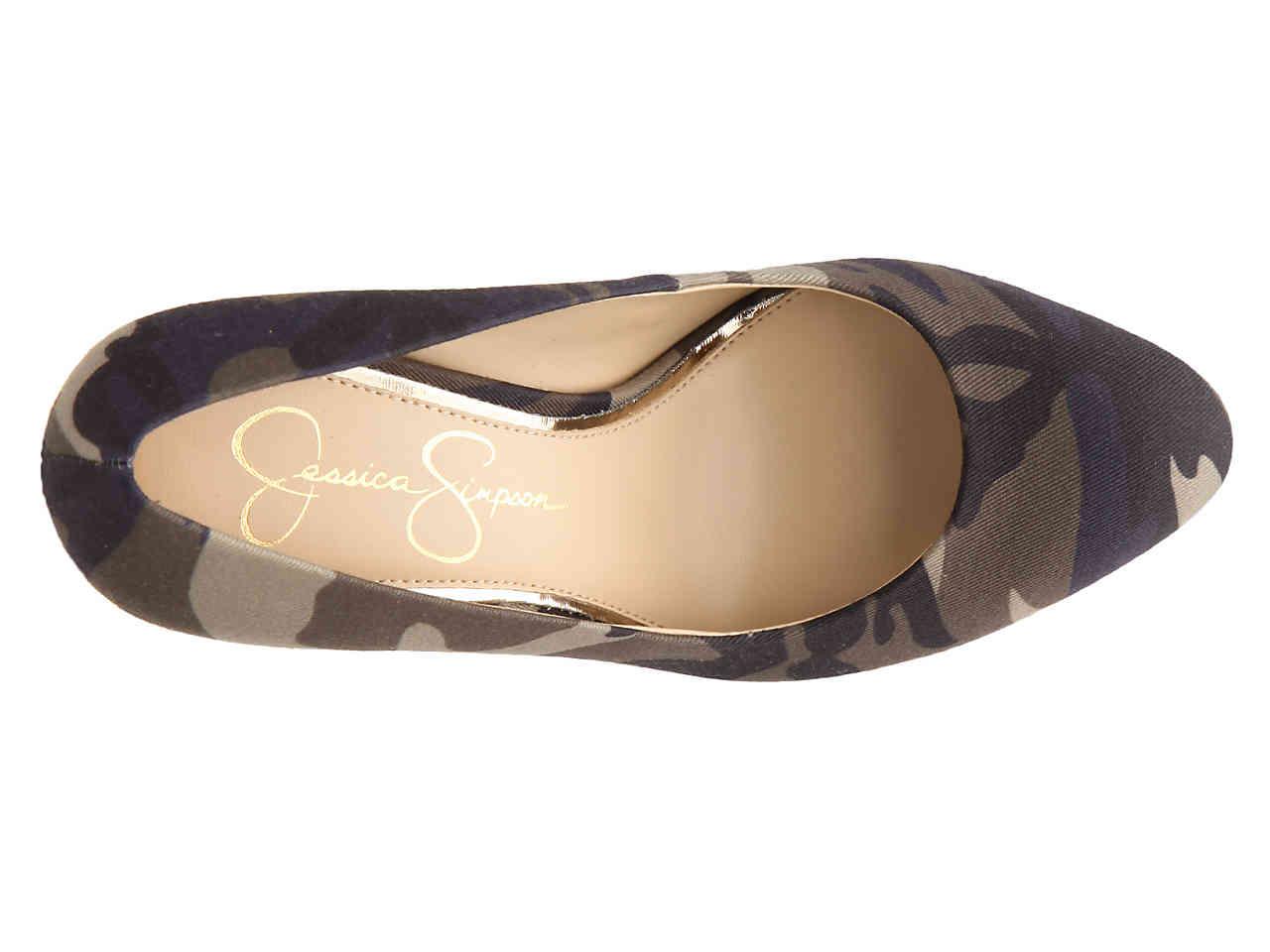 jessica simpson wray pump