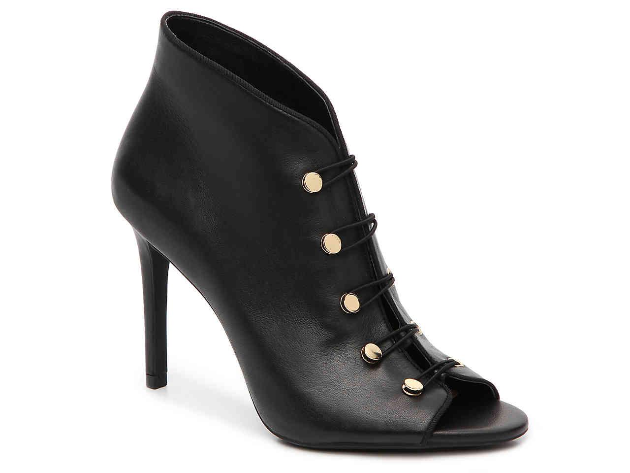 Enzo Angiolini Leather Franses Bootie in Black - Lyst