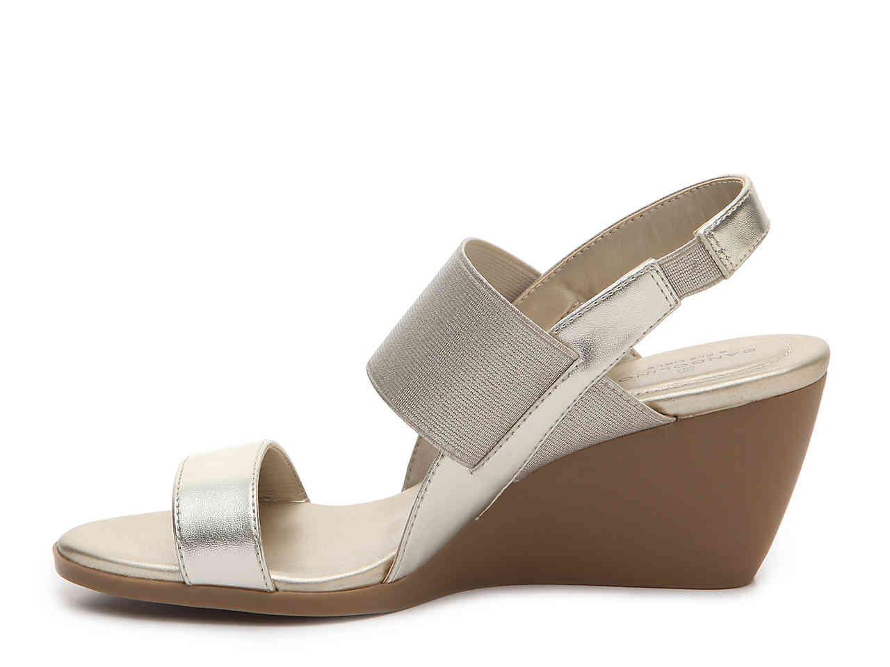 bandolino wedge sandals