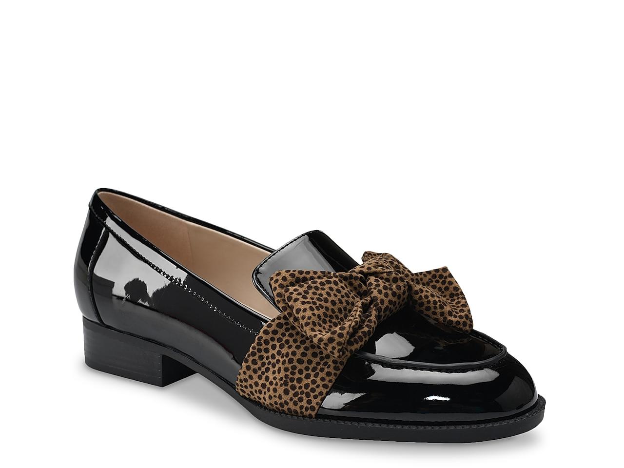 bandolino lindio loafers
