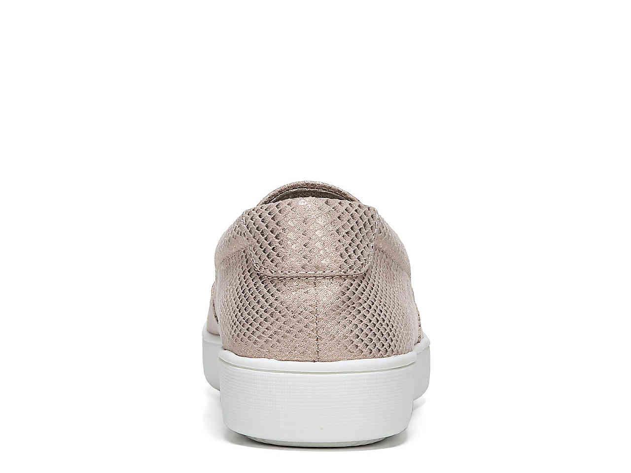 naturalizer women's ava slip on sneaker