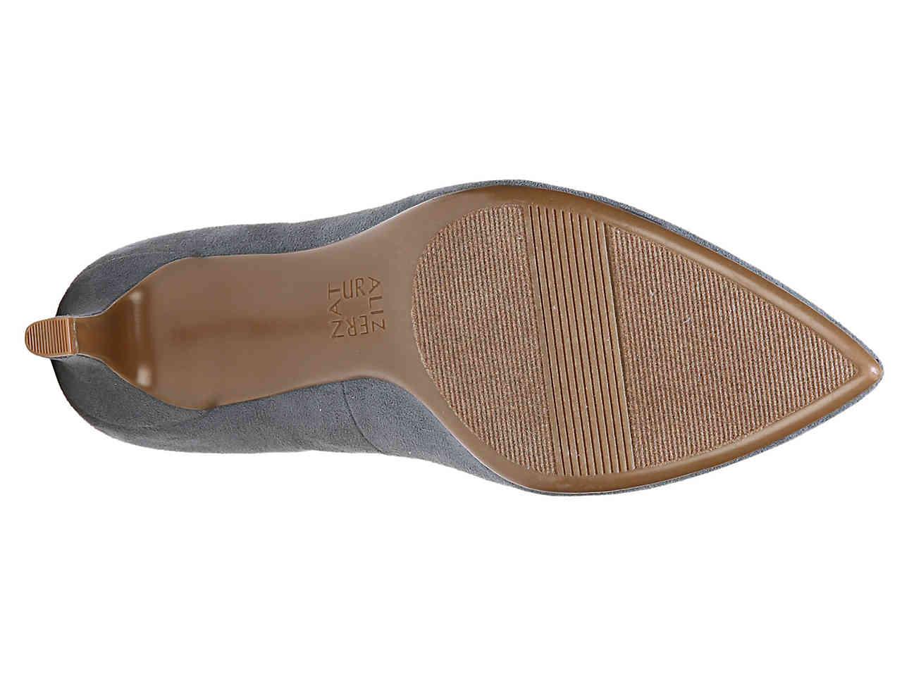 naturalizer oden pump