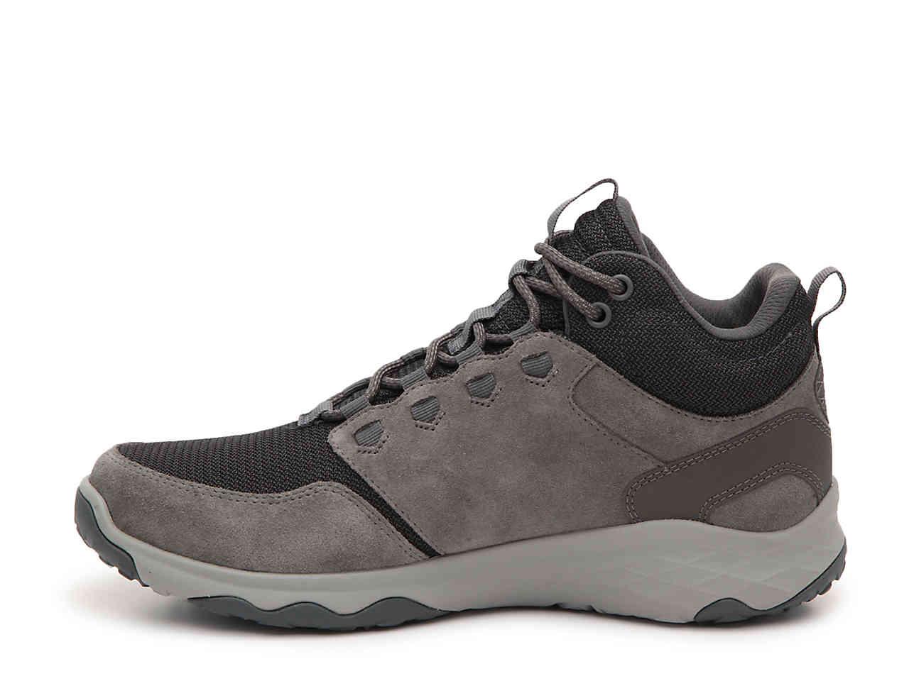 teva arrowridge mid hiking boot