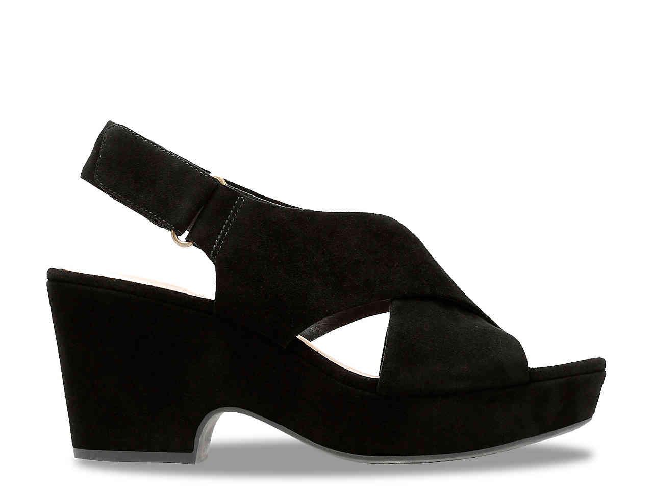 clarks black platform sandals