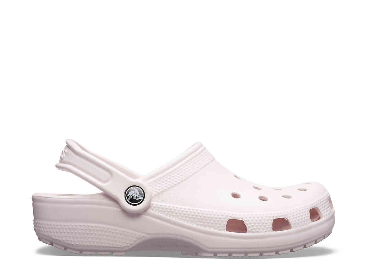 pale pink crocs