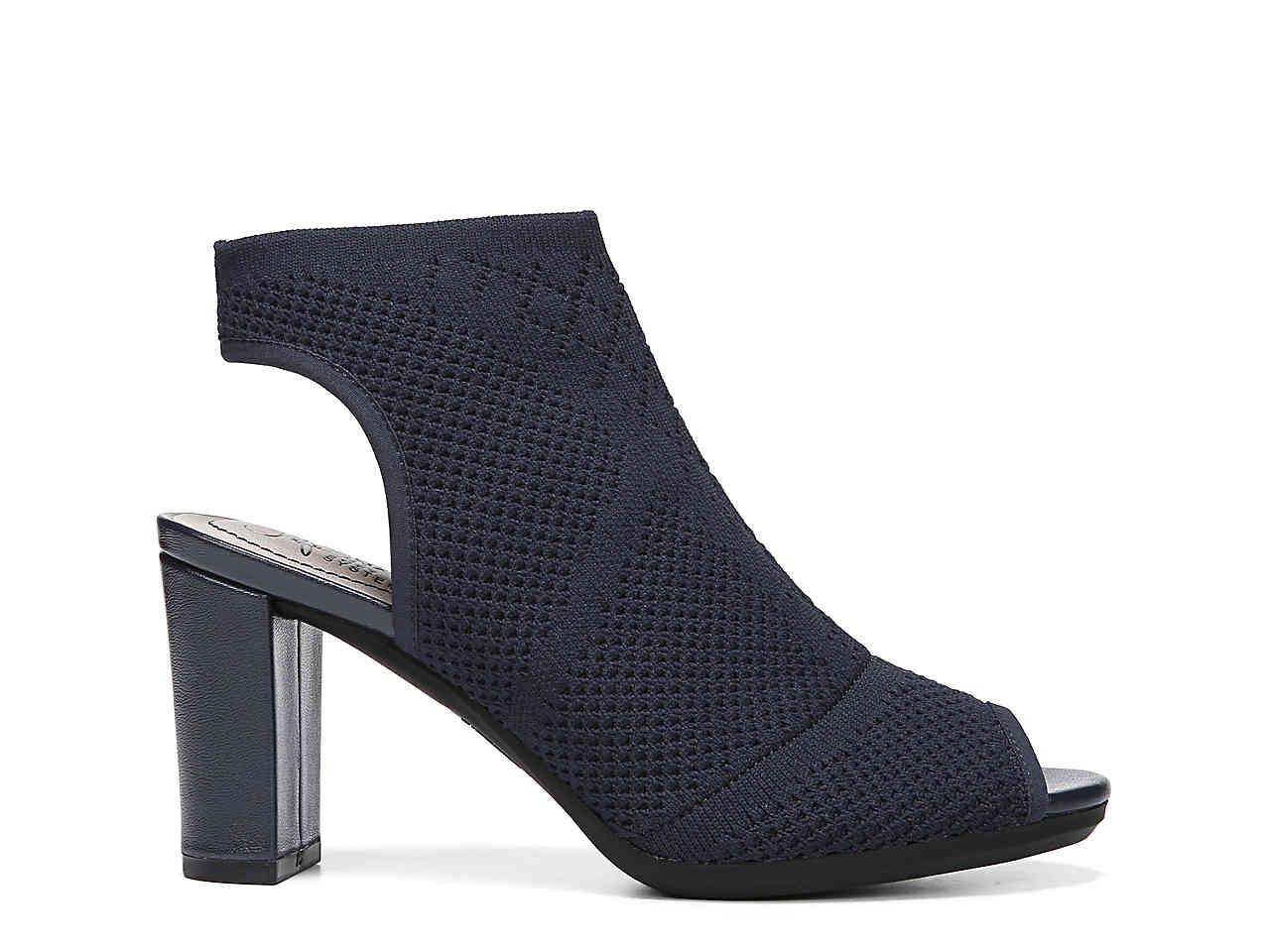 lifestride alita sandal