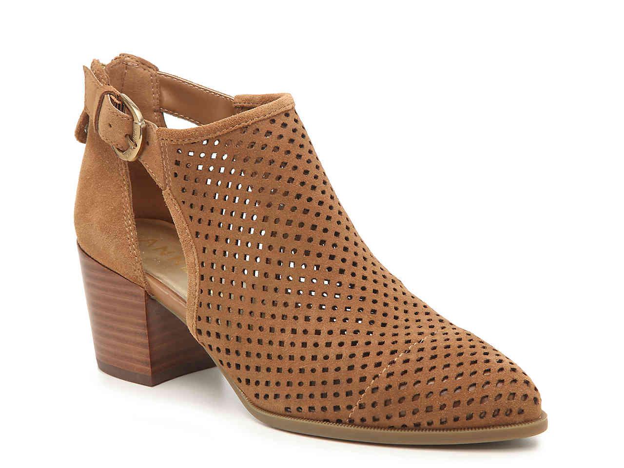 ladies blue heels