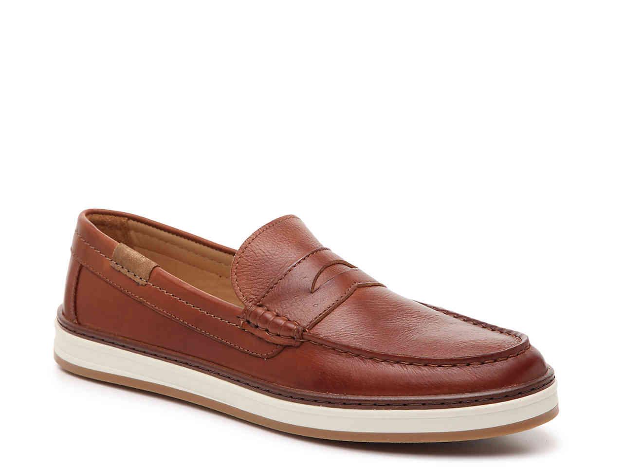 wide loafer width