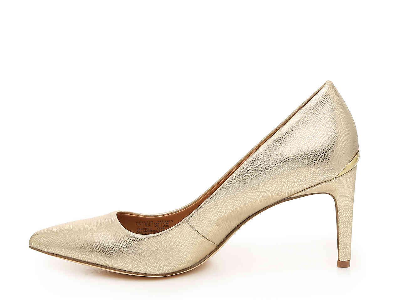 calvin klein kirsten pump gold