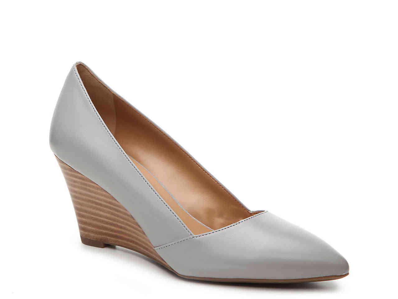 franco sarto aliso wedge pump