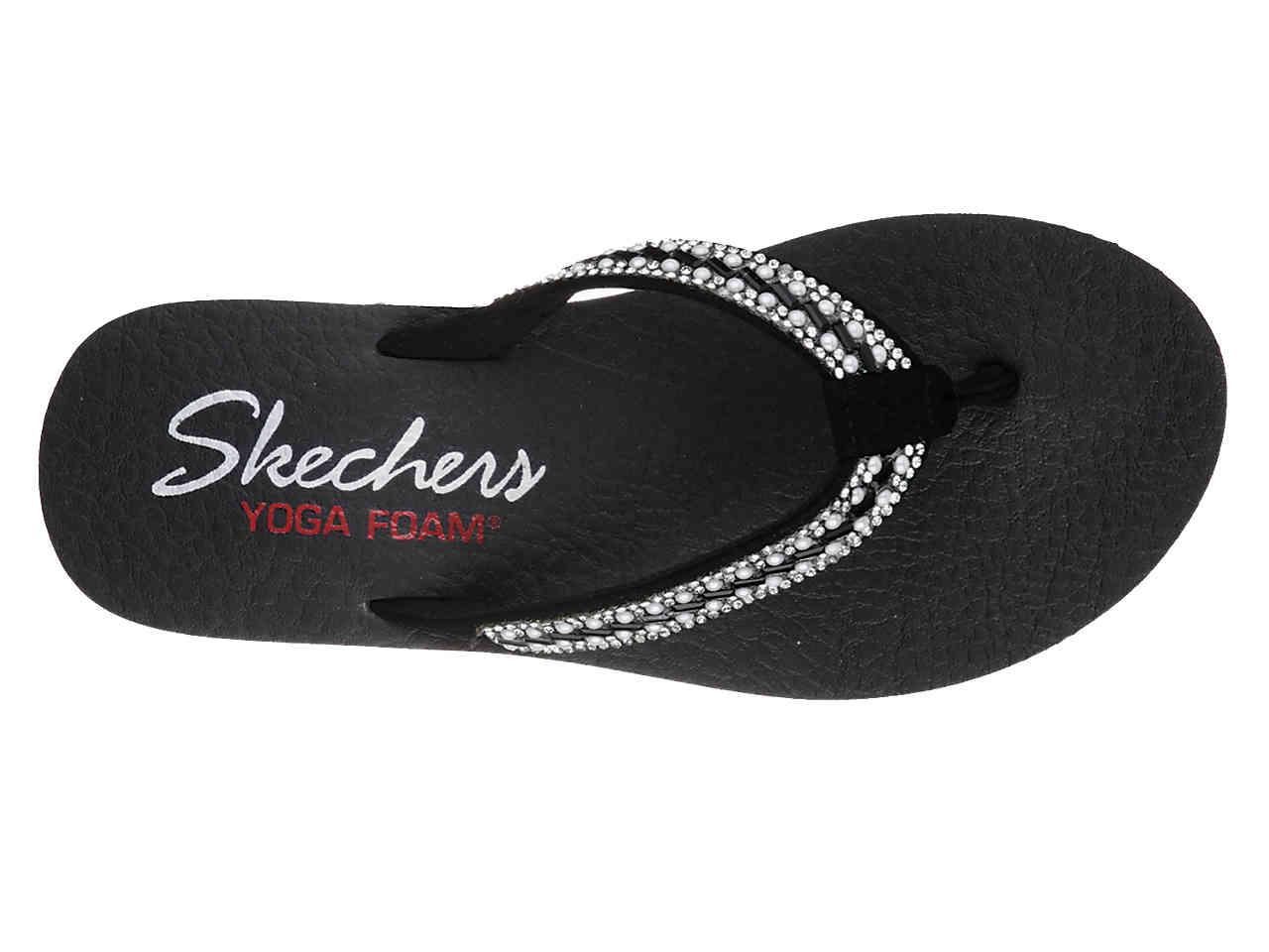 skechers yoga foam flip flops uk