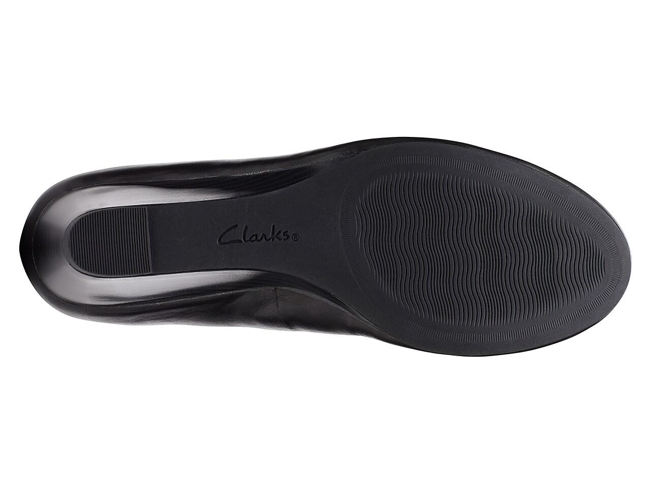 flores petra wedge pump