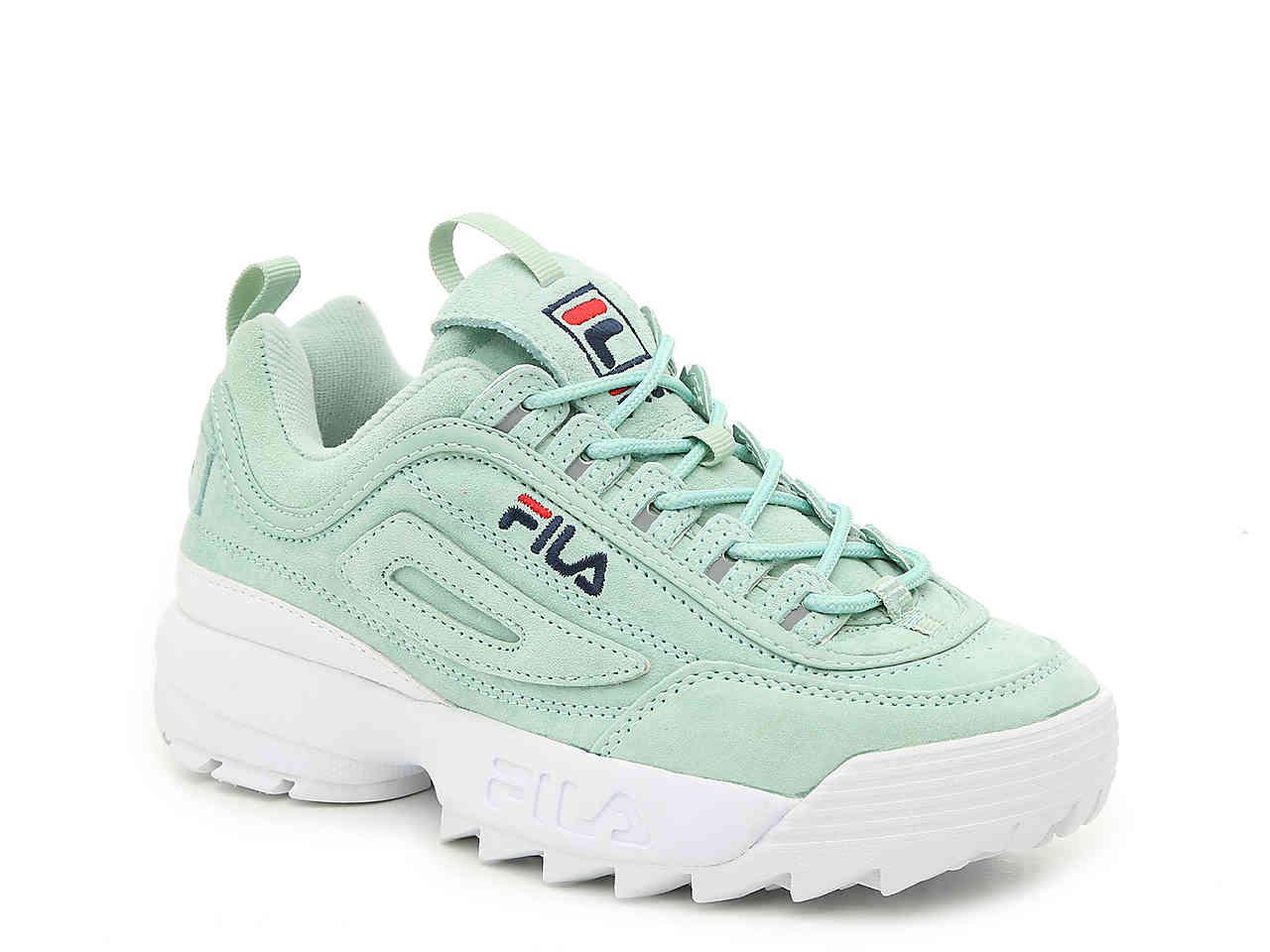 green and white filas