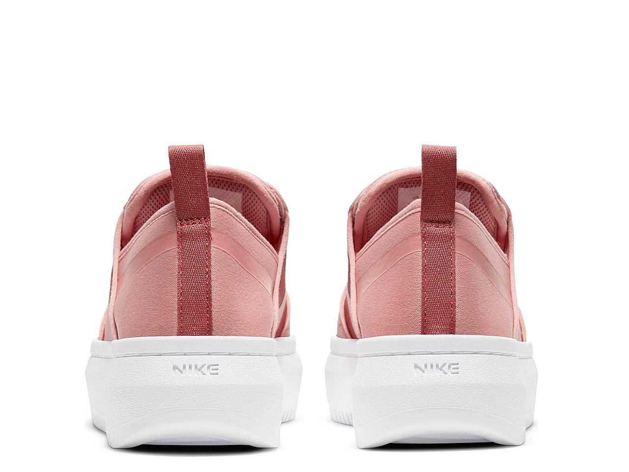 Nike Synthetic Court Vision Alta 