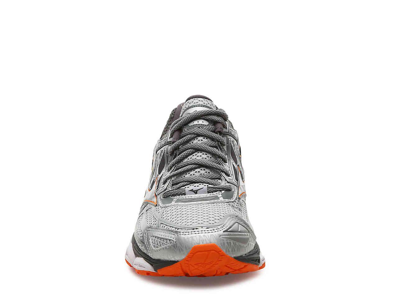 mizuno wave creation orange