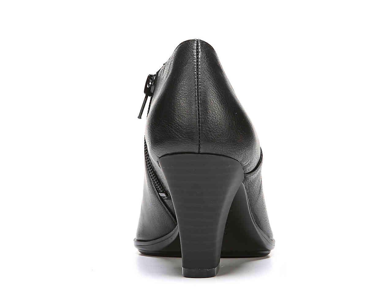 naturalizer tristen bootie