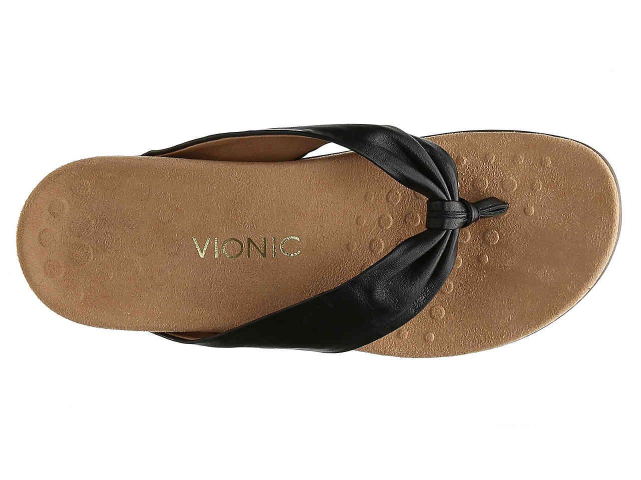 Vionic Britney Sandal in Black - Lyst