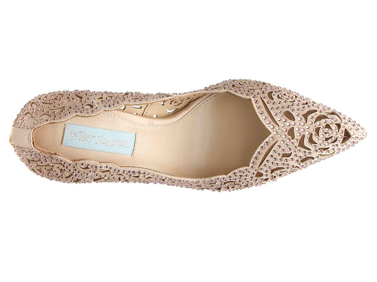 betsey johnson emili pump blush