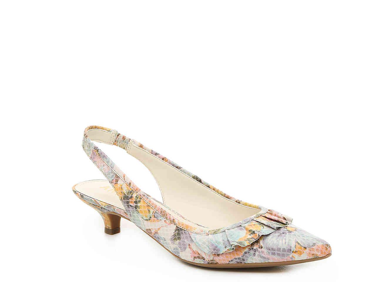 anne klein elanore pump