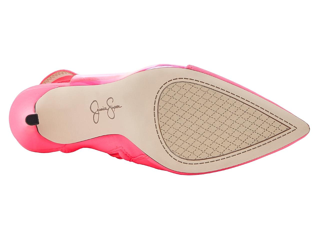 jessica simpson pimrah pump