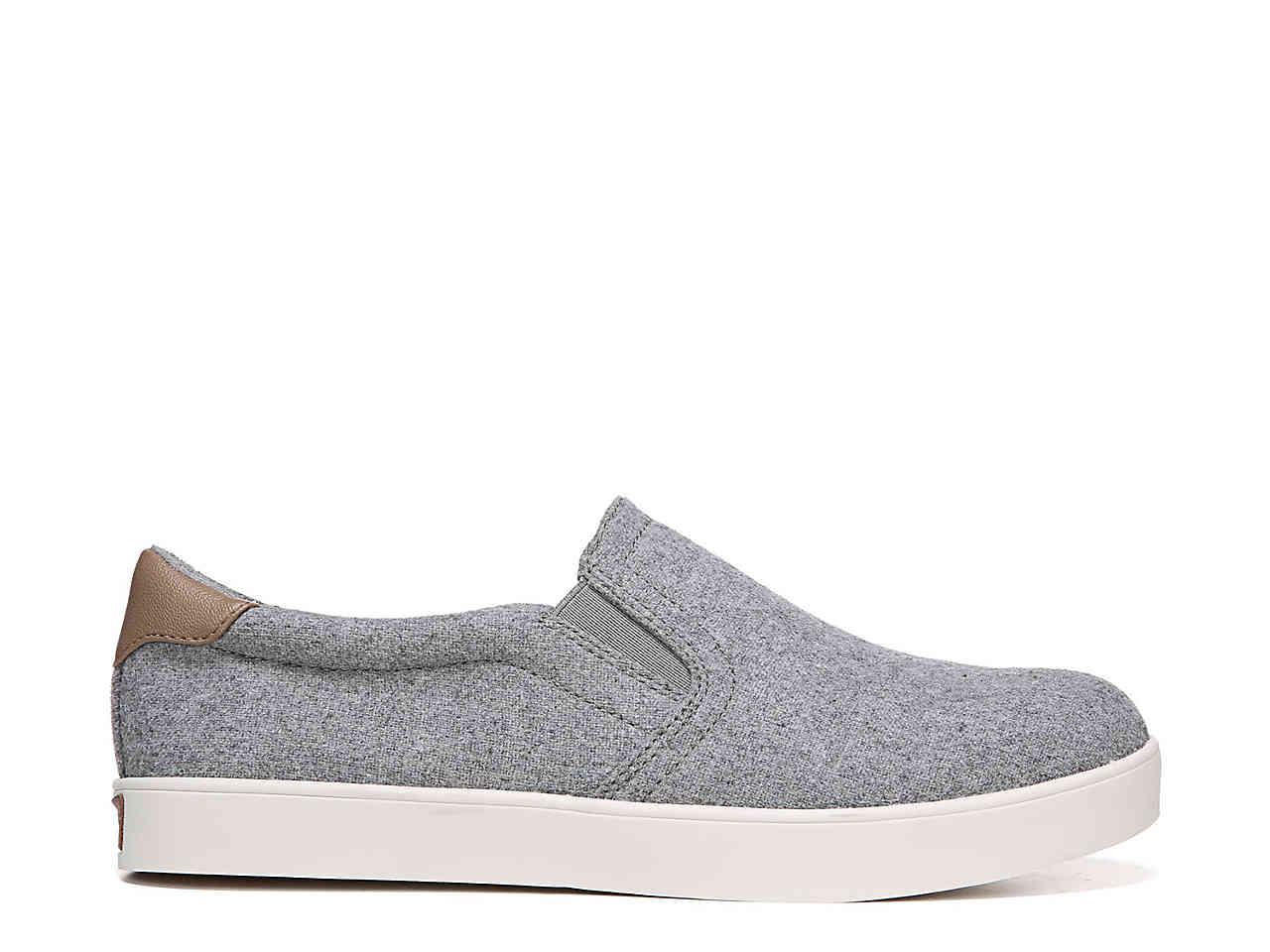 dr scholl's wink slip on sneaker