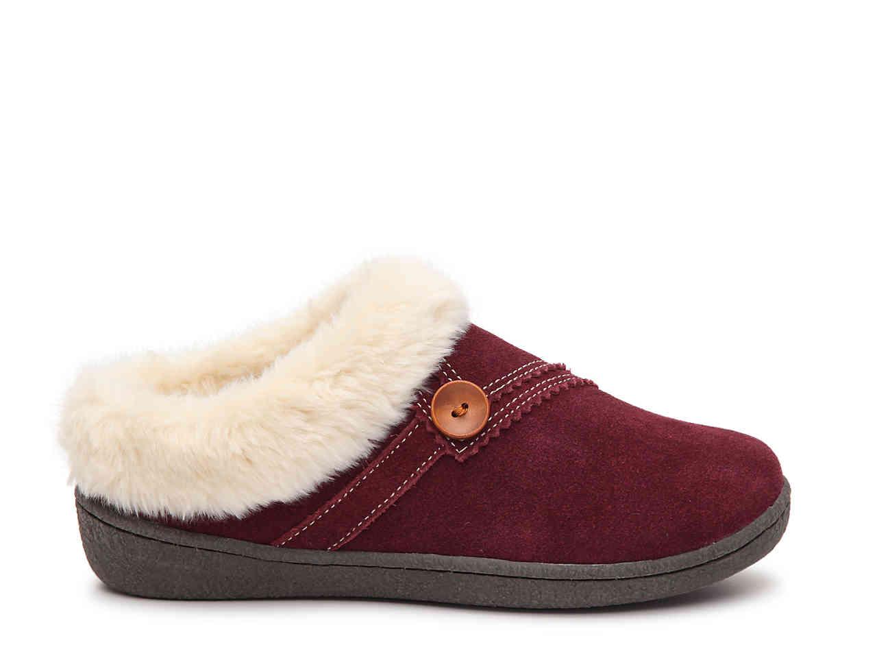 clarks button scuff slipper