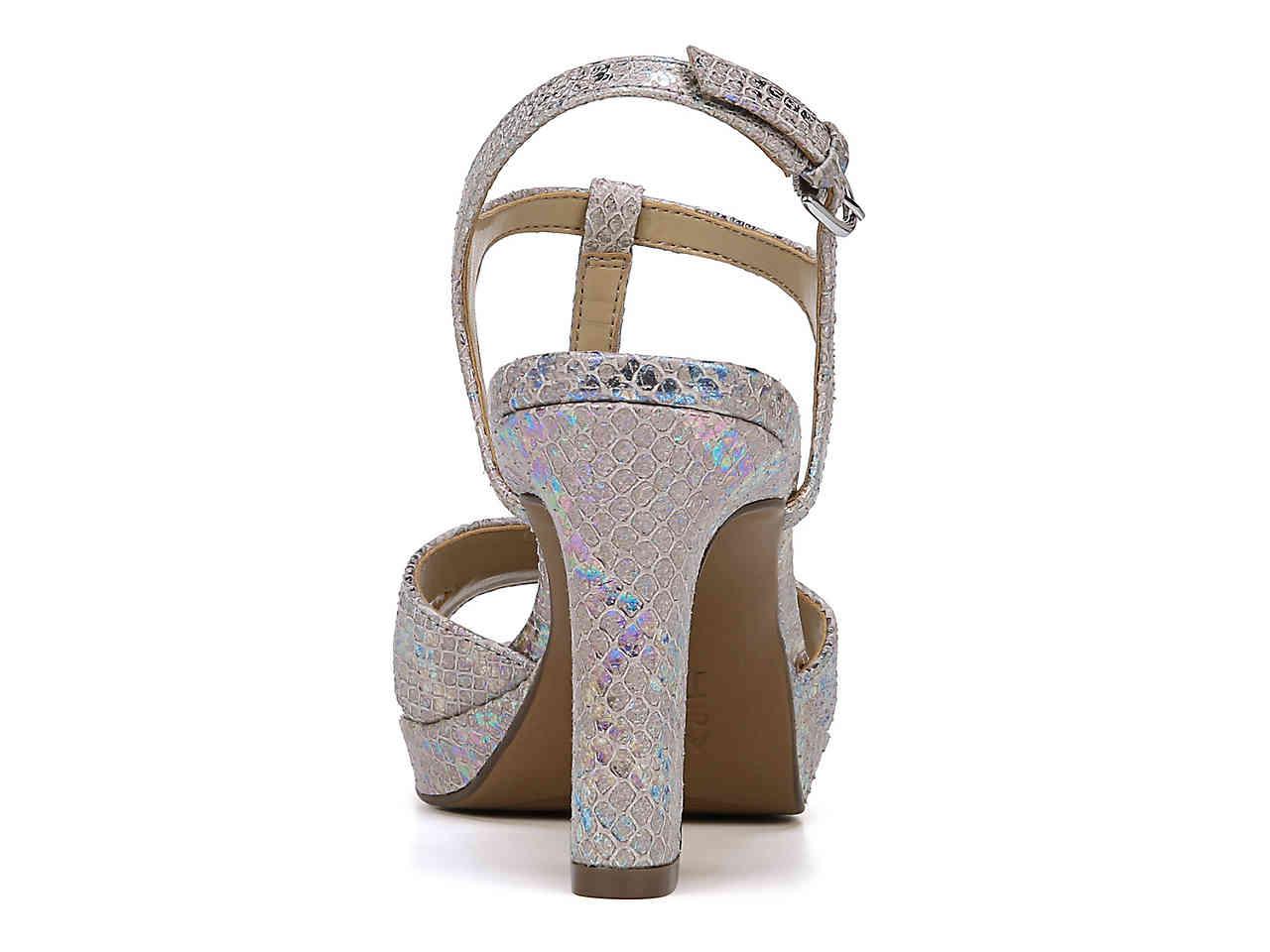 naturalizer finn platform sandal
