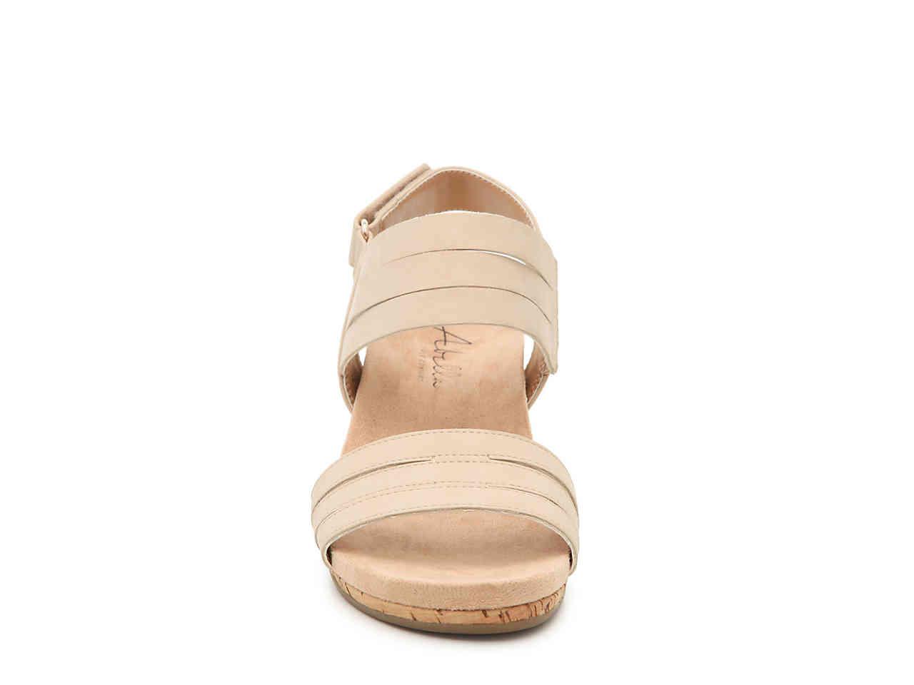 abella mantra wedge sandal